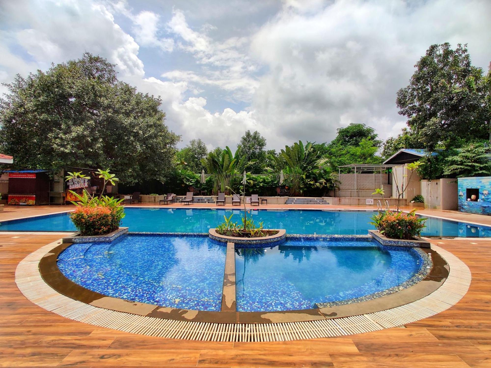 Pushpam Sanskruti Resort Karjat - A Pure Veg Resort Dhamni Exterior photo
