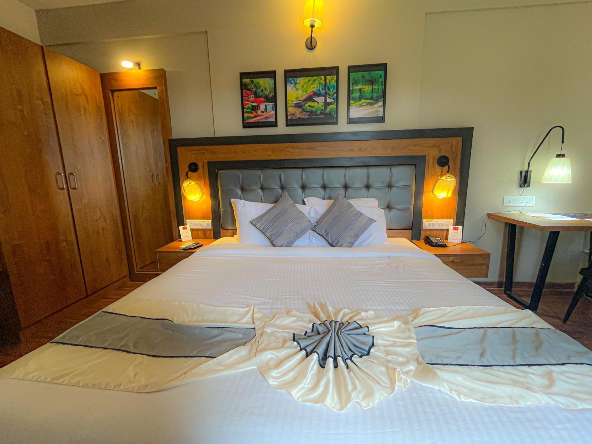 Pushpam Sanskruti Resort Karjat - A Pure Veg Resort Dhamni Exterior photo